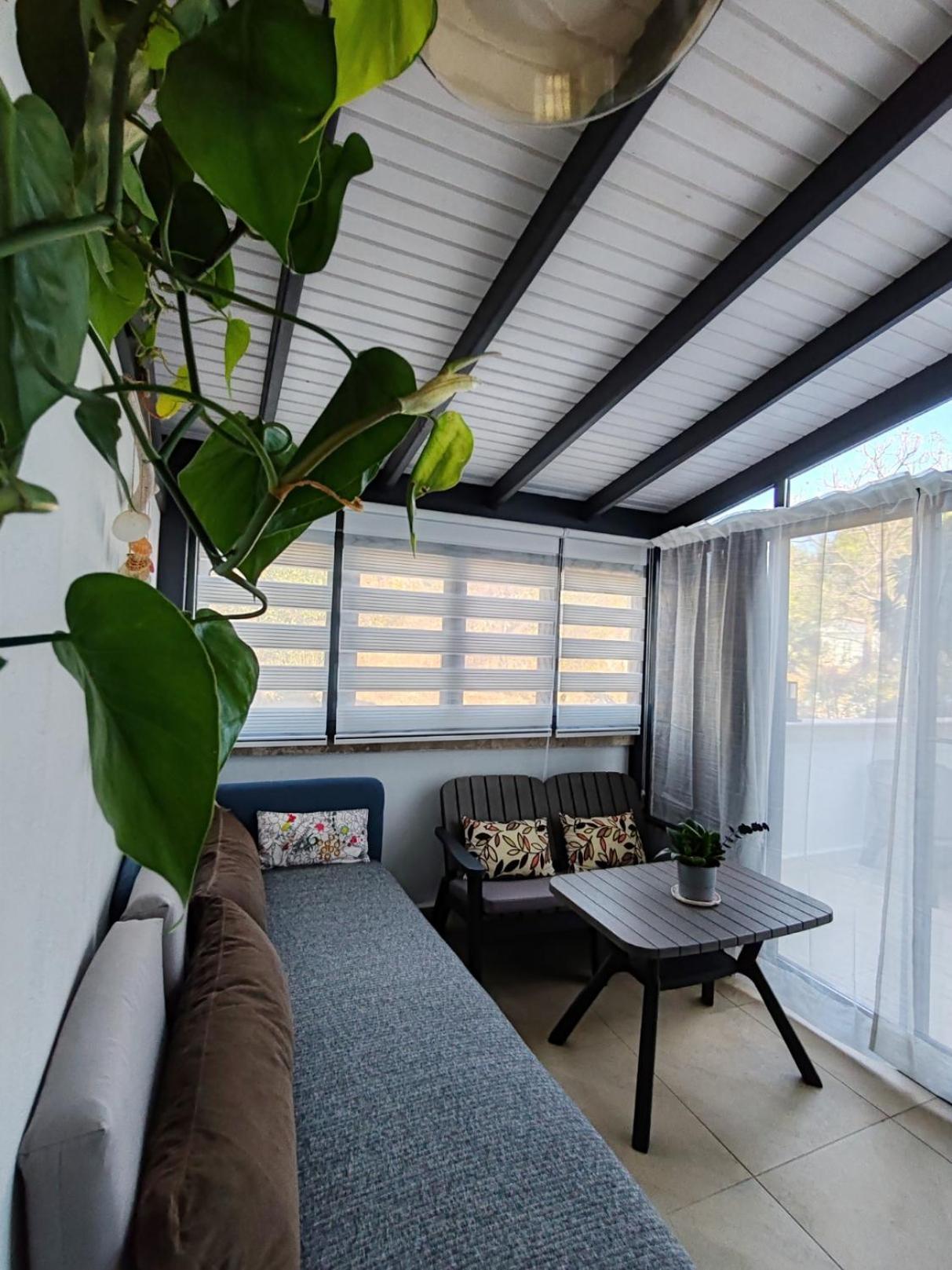 Villaskalaurla Zimmer foto